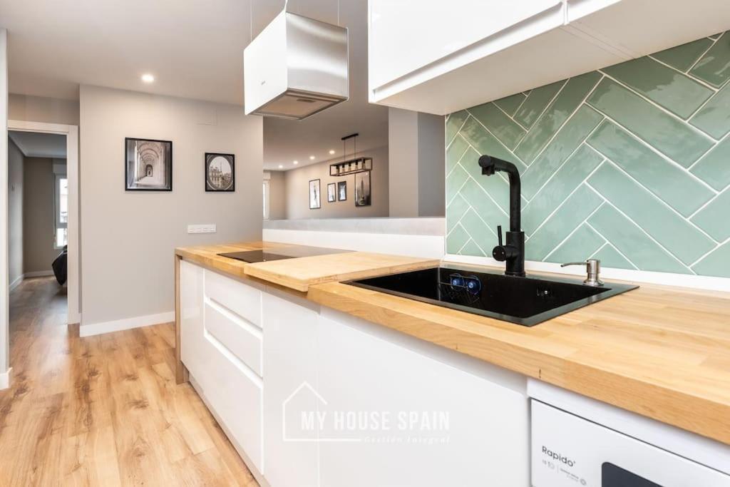 Myhousespain - Precioso Piso En オビエド エクステリア 写真